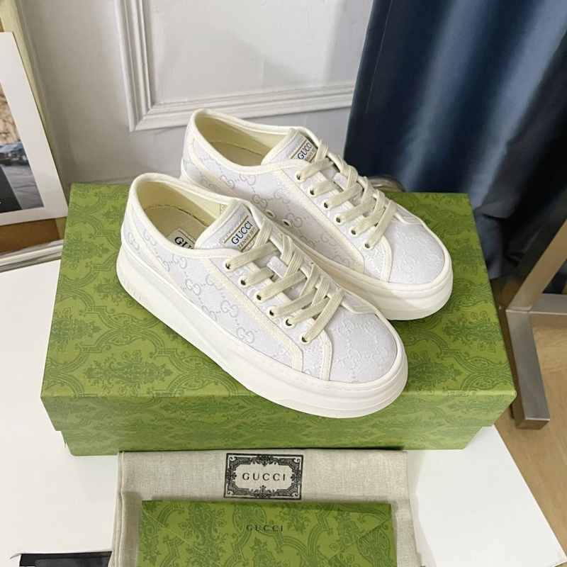 Gucci Sneakers